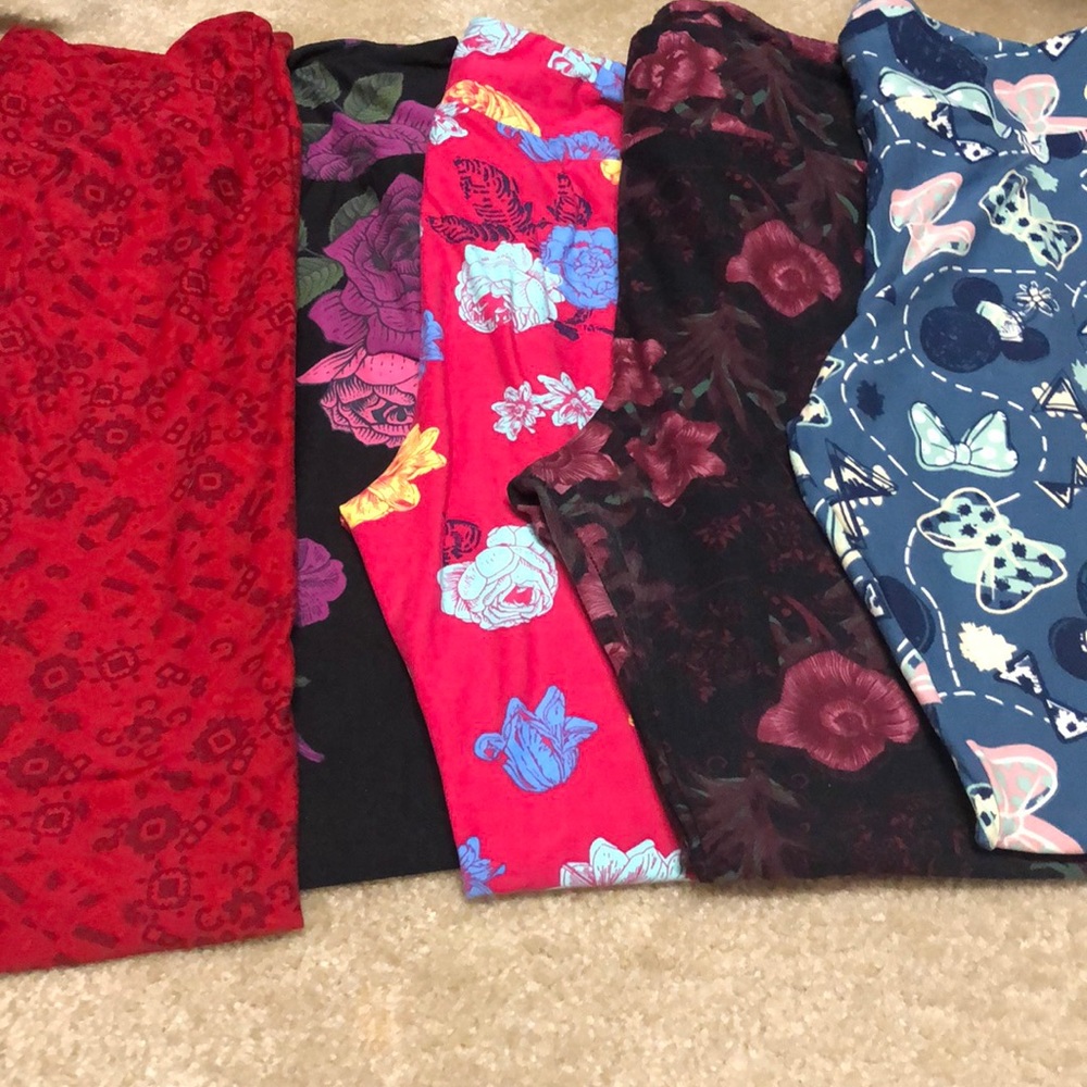 Lularoe TC leggings.